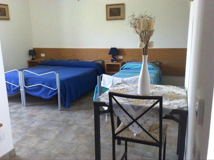 Вилла Locanda Dell'Asino D'Oro Сульмона Номер фото
